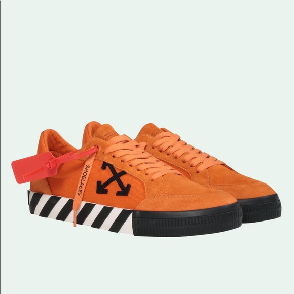 Off-White Other - Off-White Vulcanized Arrow Low Orange & Black